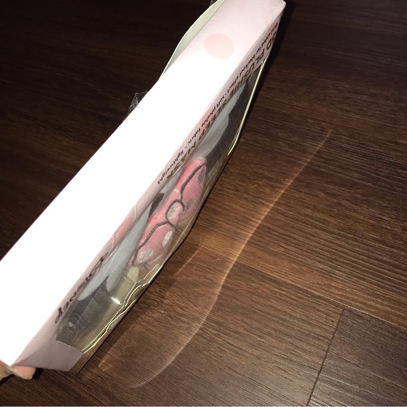 Disney Plush Minnie Mouse Sleep Mask NIB - Picture 7 of 7